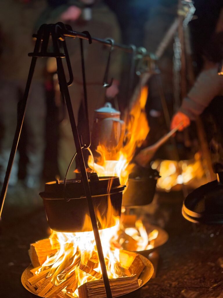 Koken met een Dutch Oven op open vuur